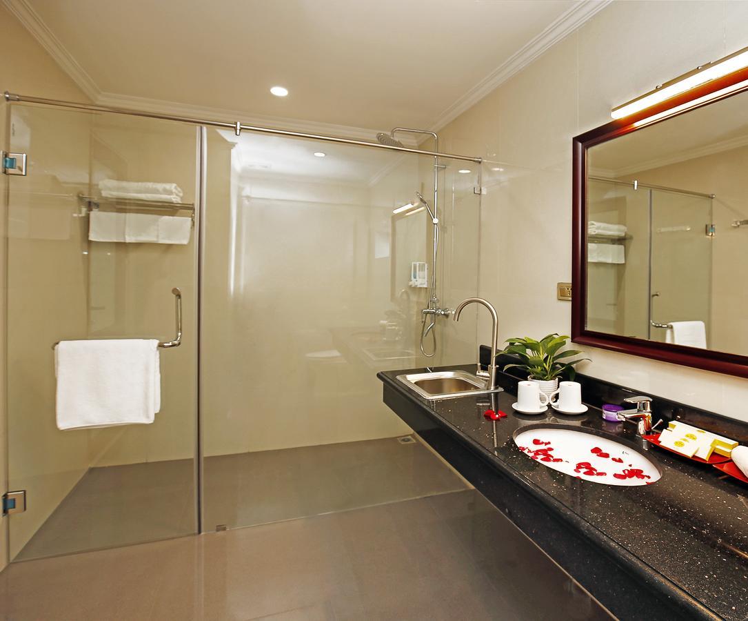 Bac Ninh Uri Hotel Zewnętrze zdjęcie